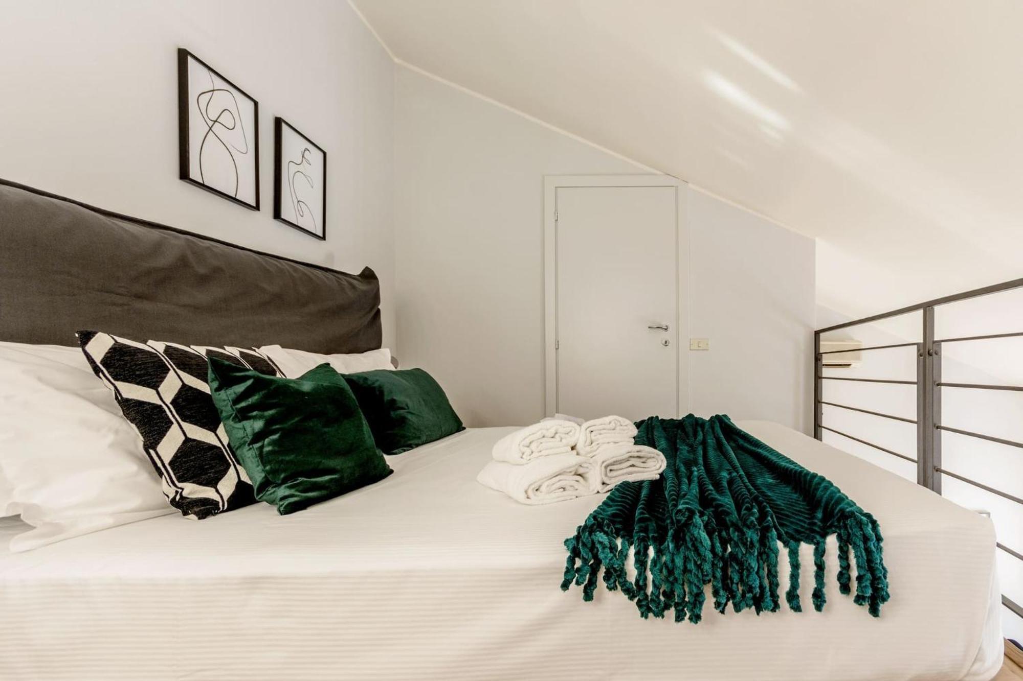 Lovely Apartments In The Hearth Of Brera By Rentopolis Milan Extérieur photo